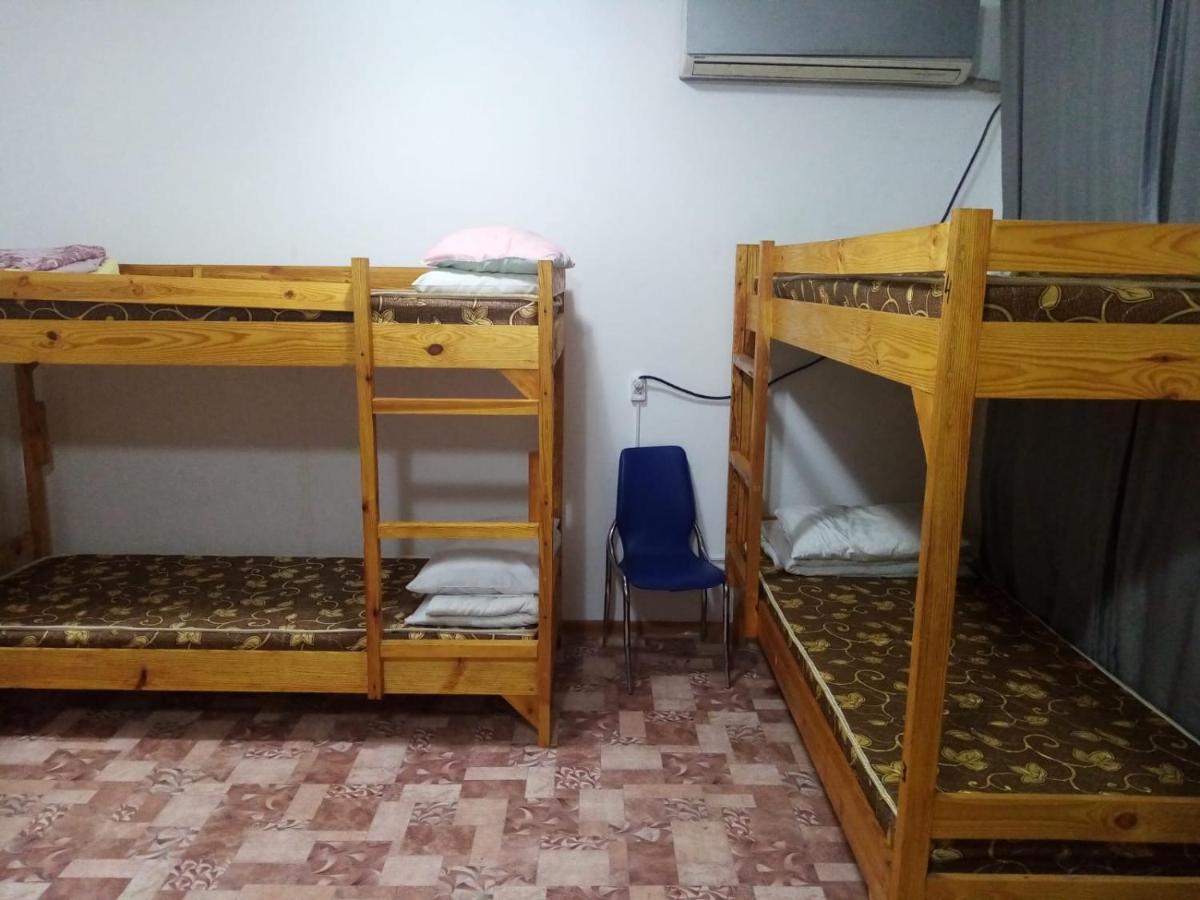 Hostel Raikhan Atyrau Exterior photo